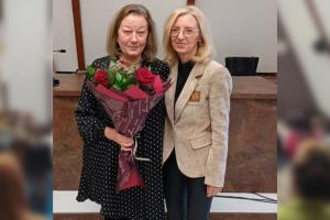 Първа лекция на тема "Ранни симптоми на нарушения в развитието на децата" - снимка 1